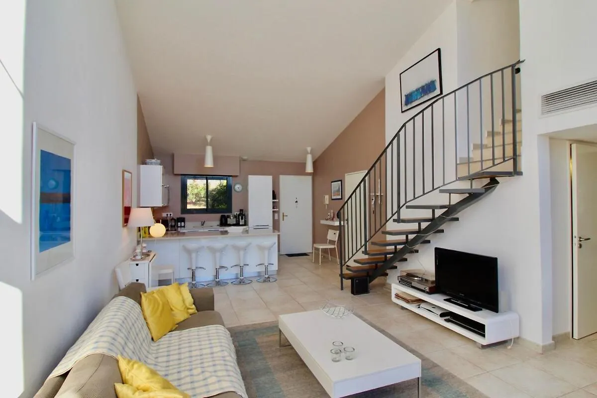 La Bergerie - Modern Villa With Pool In Private Domain Saint-Paul-de-Vence France