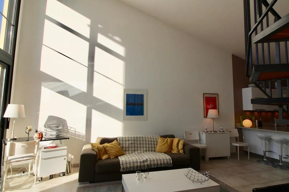 La Bergerie - Modern Villa With Pool In Private Domain Saint-Paul-de-Vence