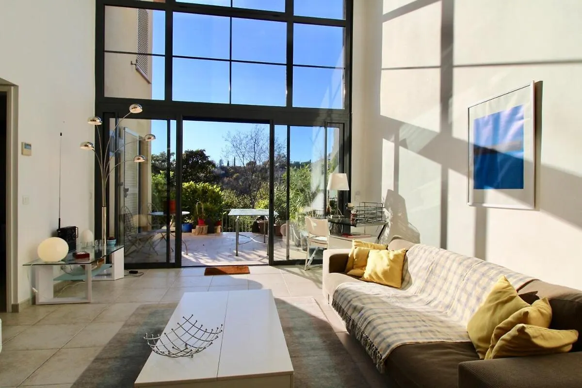 Apartment La Bergerie - Modern Villa With Pool In Private Domain Saint-Paul-de-Vence France