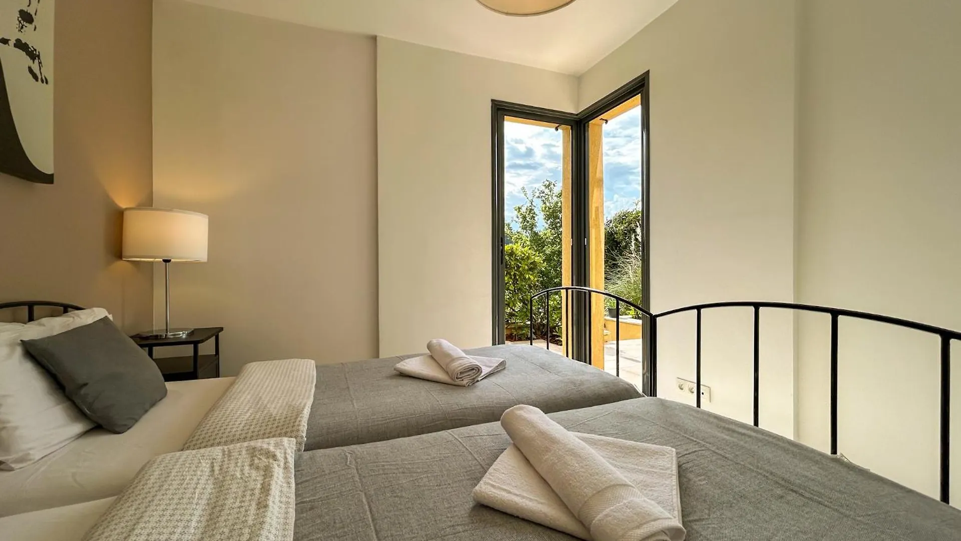 La Bergerie - Modern Villa With Pool In Private Domain سان بول دي فينس شقة سان بول دي فينس