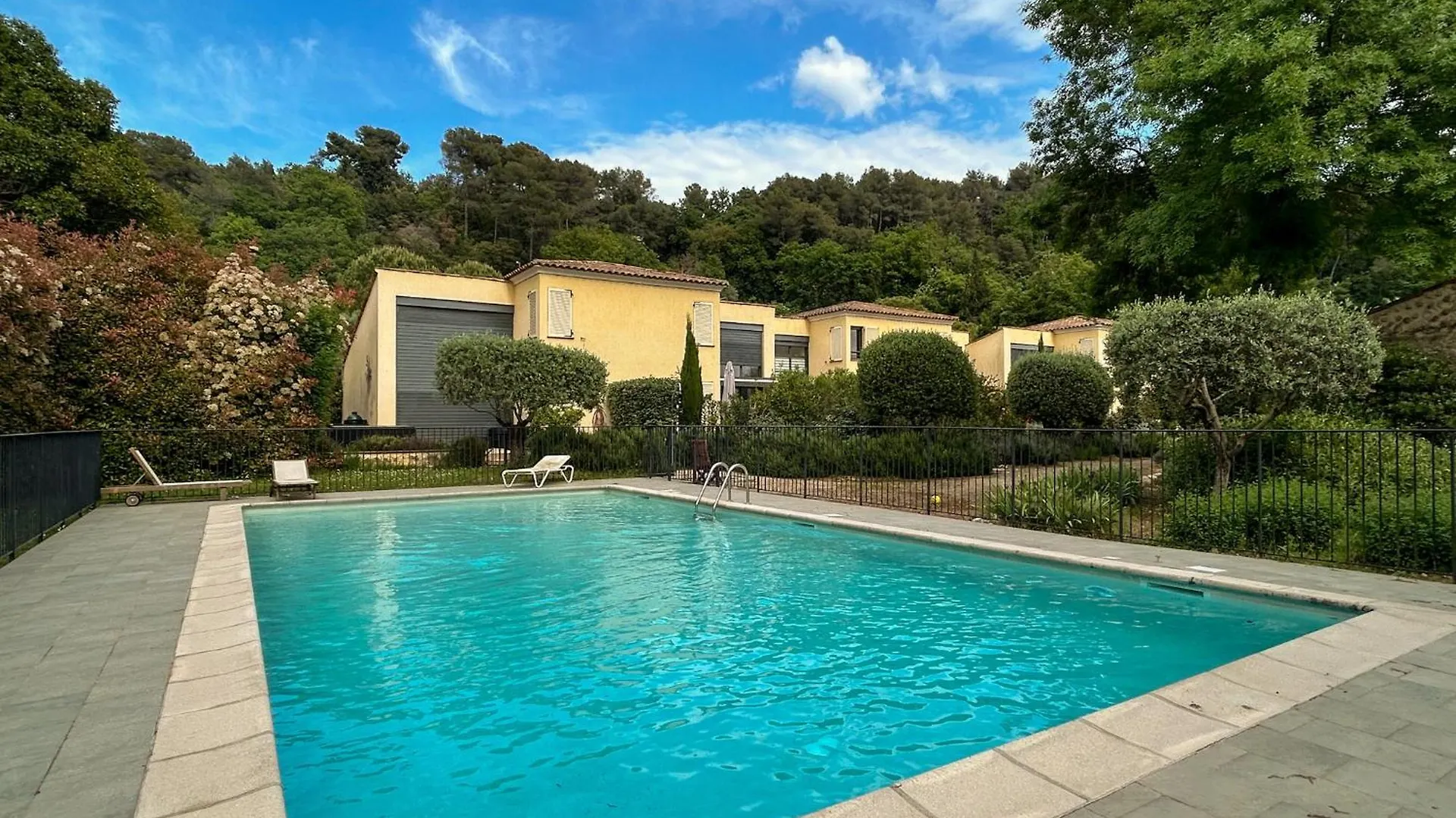 La Bergerie - Modern Villa With Pool In Private Domain سان بول دي فينس
